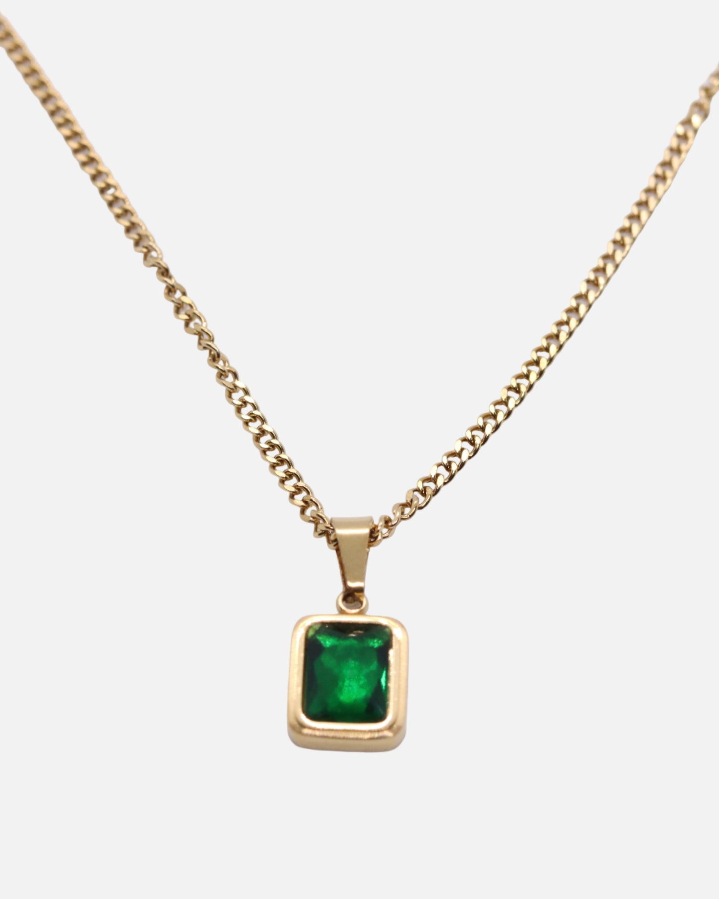 שרשרת תליון מרובע זהב